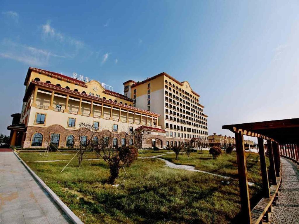 Haiyang Shenglong Jianguo Hotel Fengcheng  Екстер'єр фото
