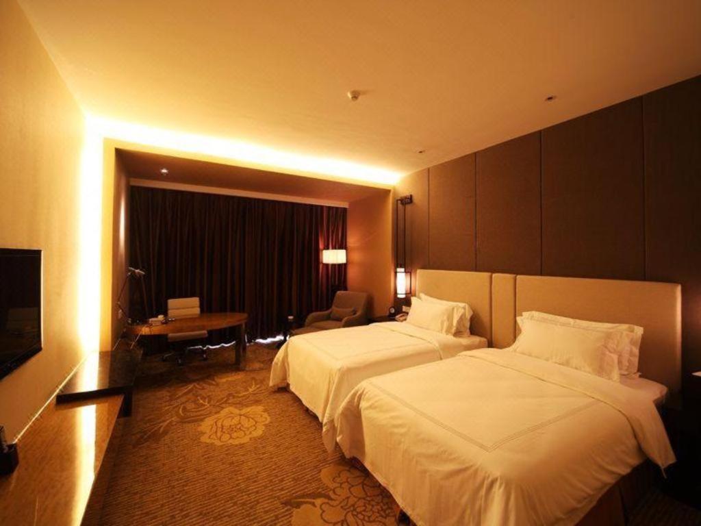 Haiyang Shenglong Jianguo Hotel Fengcheng  Екстер'єр фото