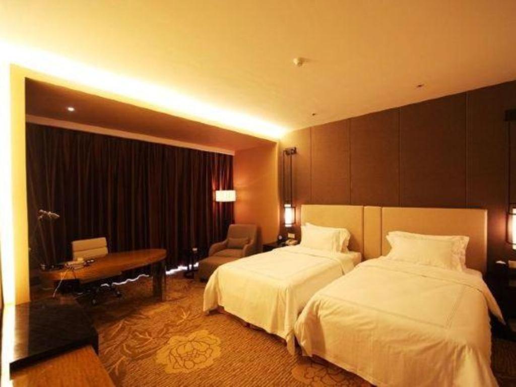 Haiyang Shenglong Jianguo Hotel Fengcheng  Екстер'єр фото