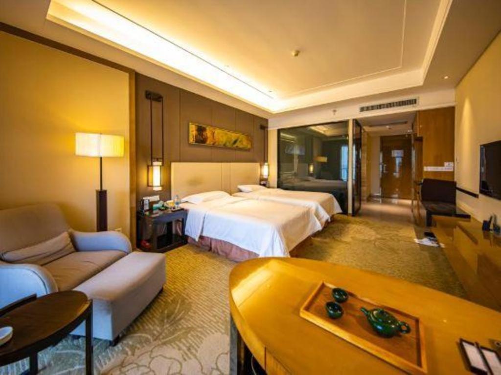 Haiyang Shenglong Jianguo Hotel Fengcheng  Екстер'єр фото