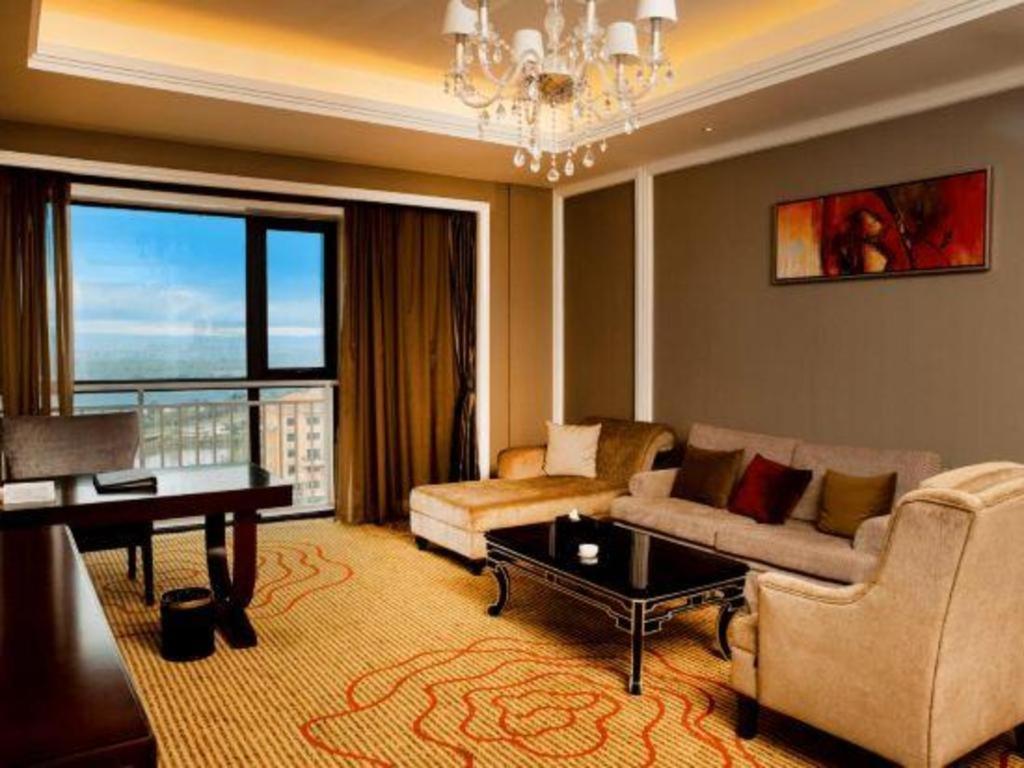 Haiyang Shenglong Jianguo Hotel Fengcheng  Екстер'єр фото