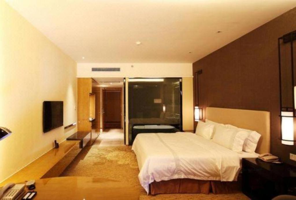 Haiyang Shenglong Jianguo Hotel Fengcheng  Екстер'єр фото