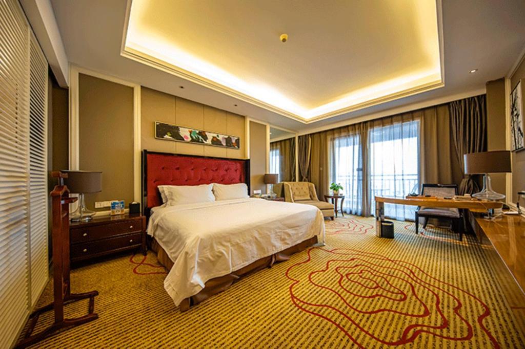 Haiyang Shenglong Jianguo Hotel Fengcheng  Екстер'єр фото