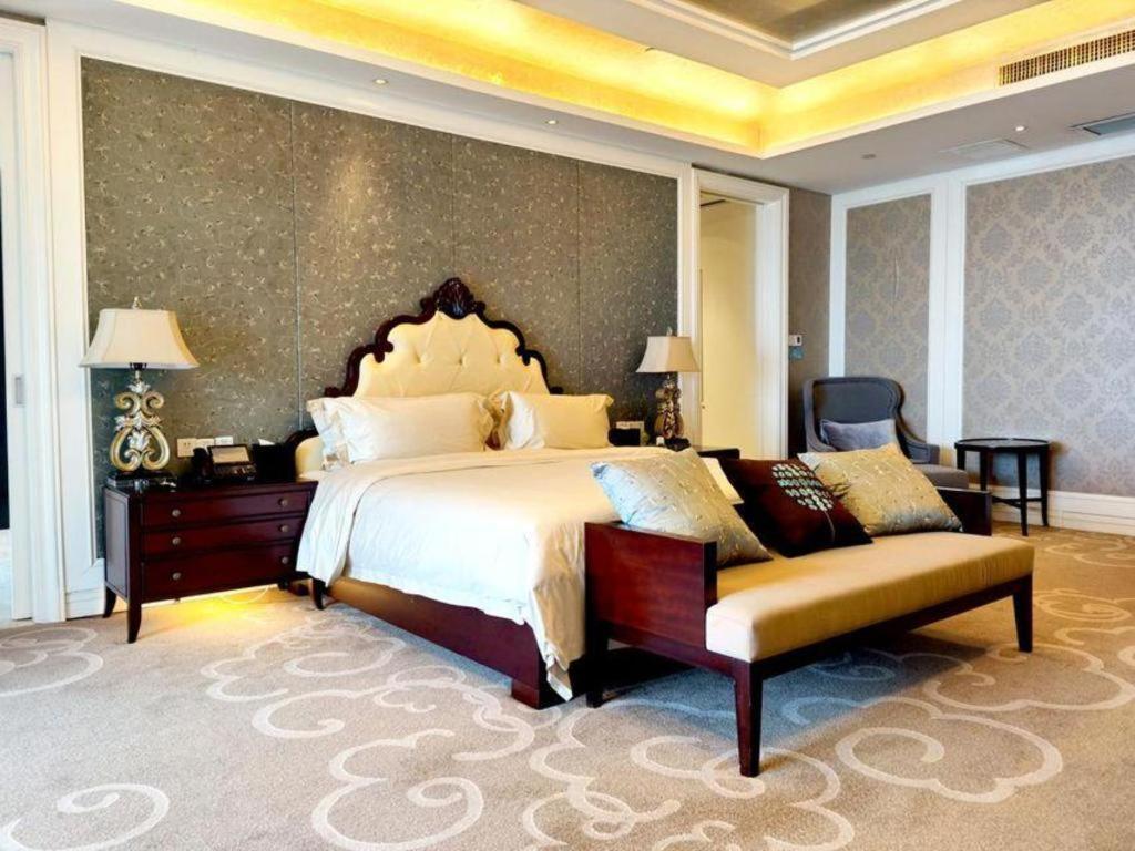 Haiyang Shenglong Jianguo Hotel Fengcheng  Екстер'єр фото